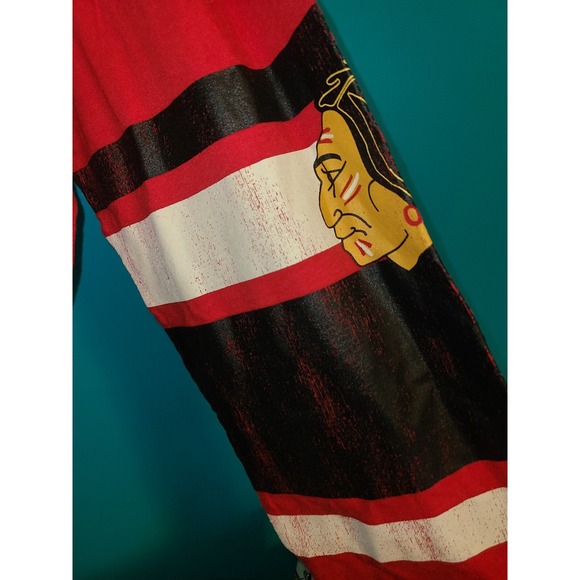 Chicago Blackhawks NHL CCM Pro Ok'd Jersey /Shirt Vintage Look Sewn Logo Men's L - Picture 3 of 5